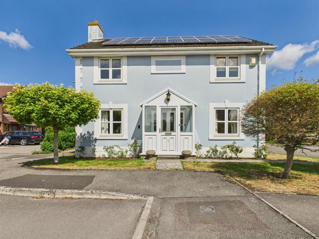 Double Fronted Detached Home
