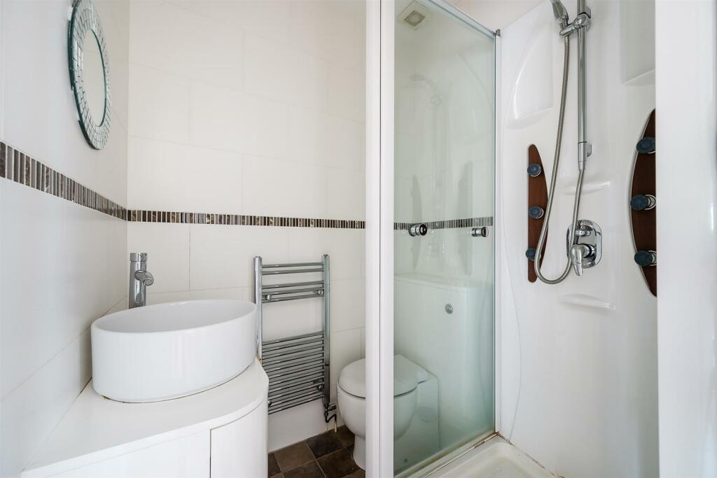 Ensuite