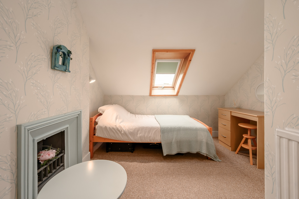 Double Bedroom 2