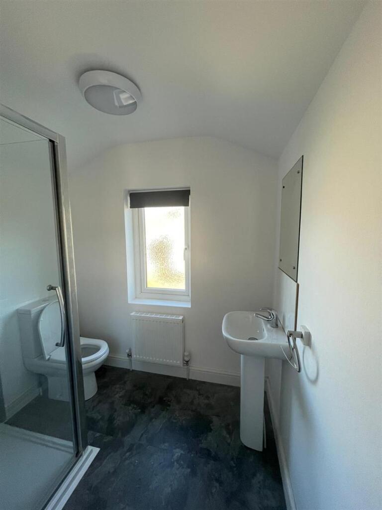 WhatsApp Image 2021-09-29 at 10.04.23 (1).jpeg