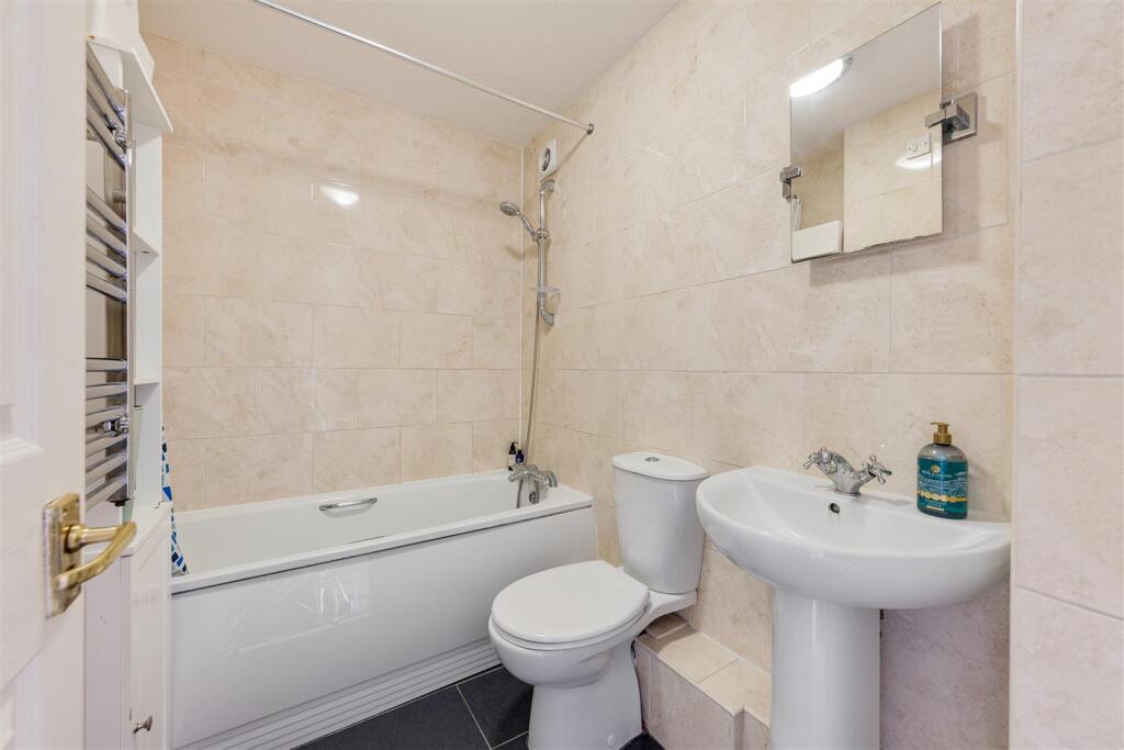 The Croft, Friday Hill E4