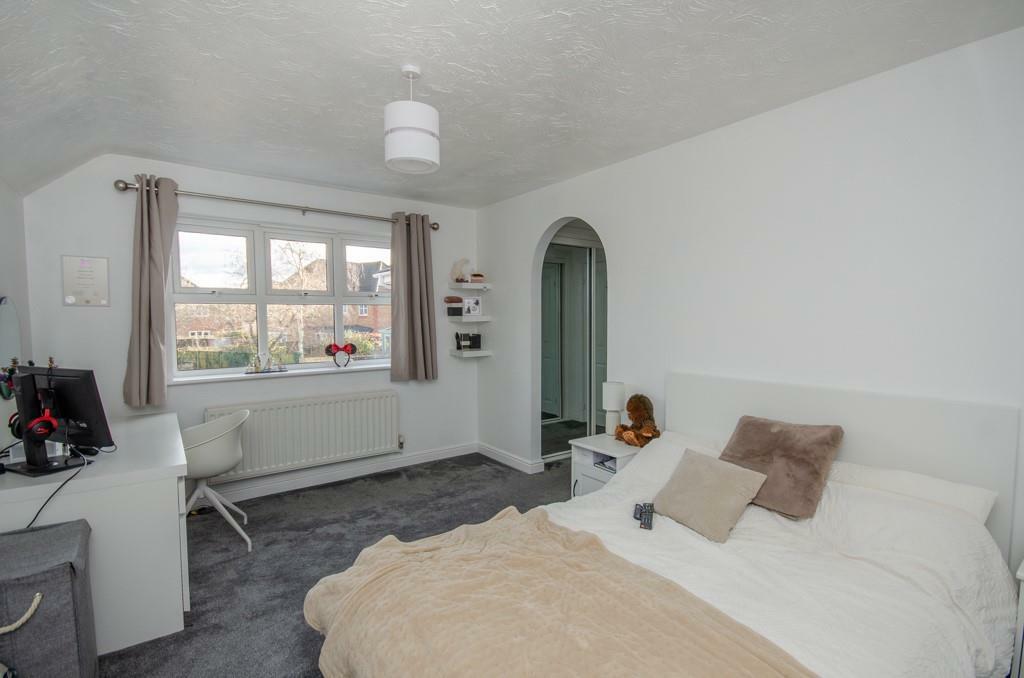 Bedroom 2 pic 2.jpg