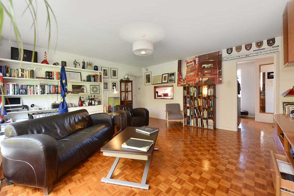 8 Skipworth Road ...