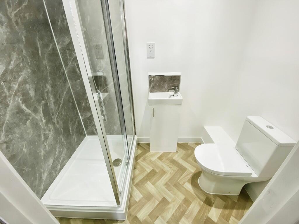 0f483775-thumbnai...