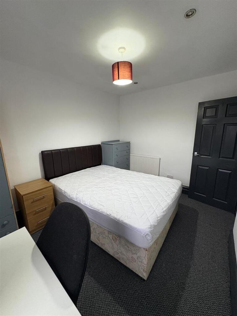 WhatsApp Image 2025-10-09 at 14.01.23 (2).jpeg