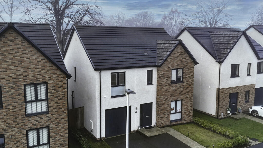 DJI_2025120112384...