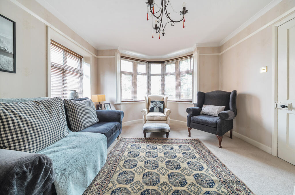 1344022-25-68a5fa...