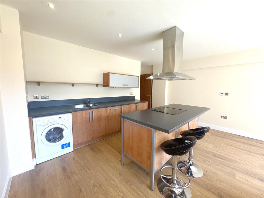Kitchen.jpeg