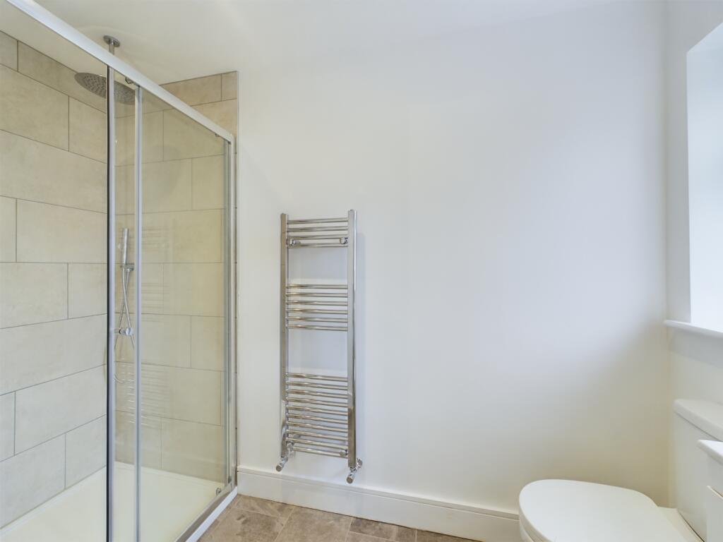 CAM02023G0-PR0118-STILL030