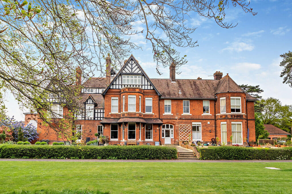 8592620-exterior0...