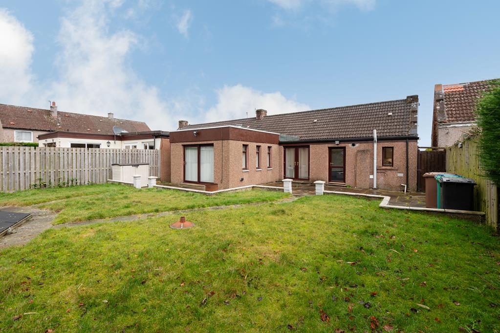 EXTERNAL REAR