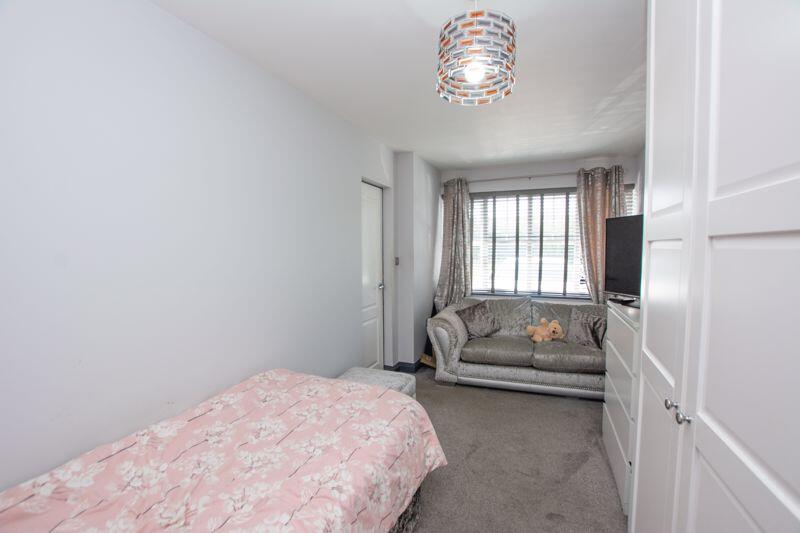 Bedroom 5/2nd reception room