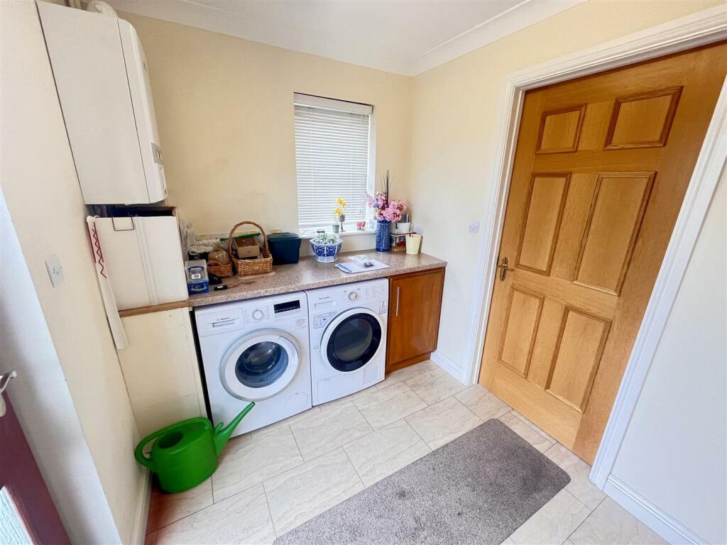 UTILITY ROOM
