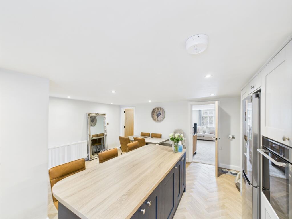 Open Plan Kitchen Dining Area