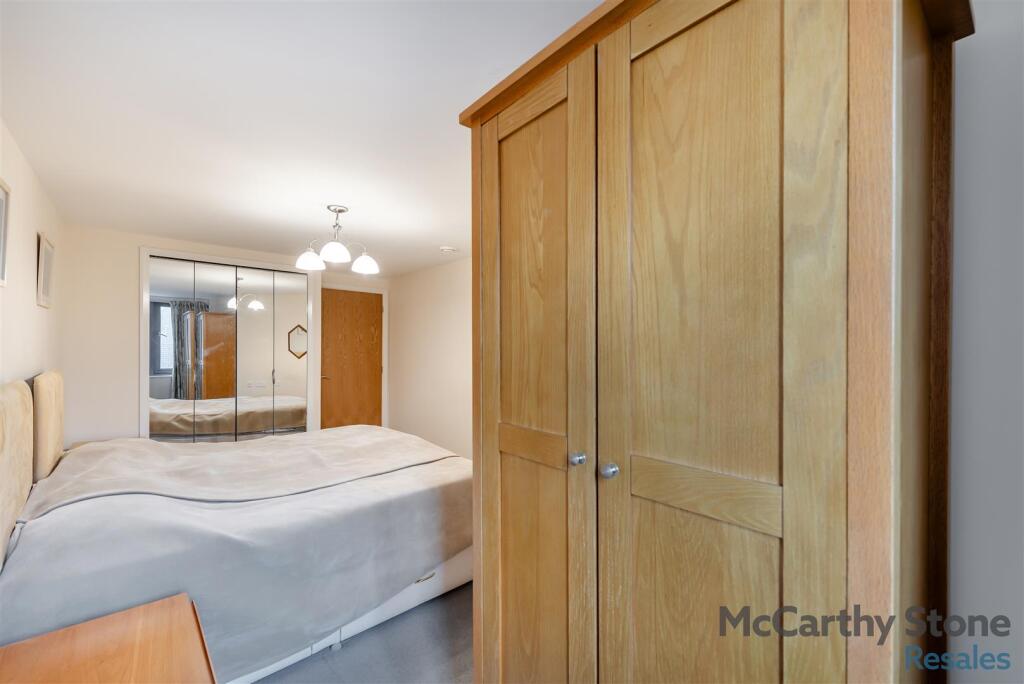 8672362-interior14.jpg