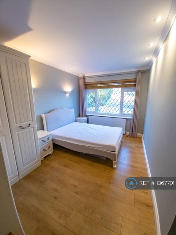 Bed 2