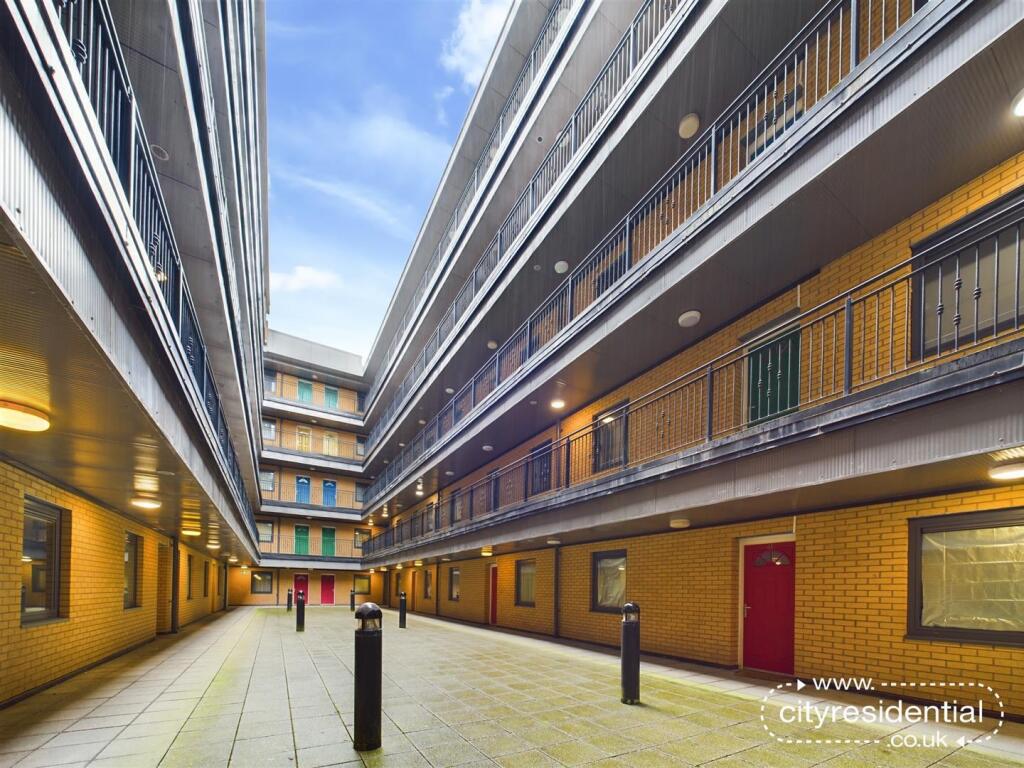 Central Gardens Communal.jpg