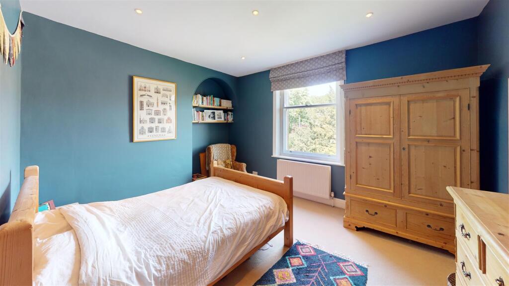 73a-Gargrave-Road-Bedroom.jpg