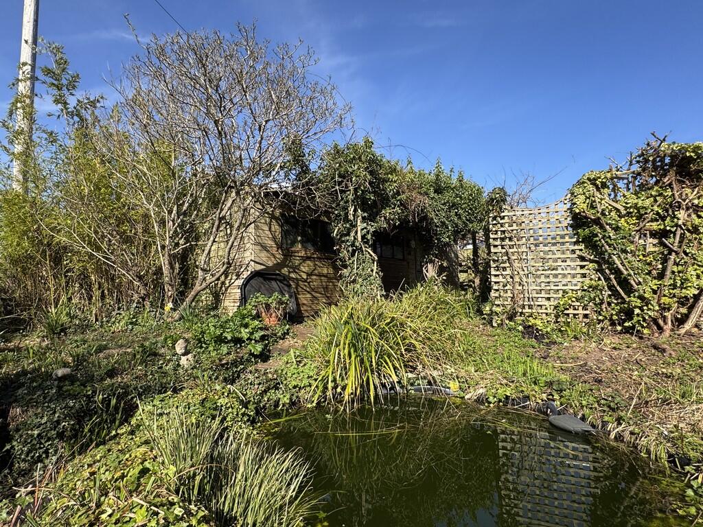 Large workshop an...