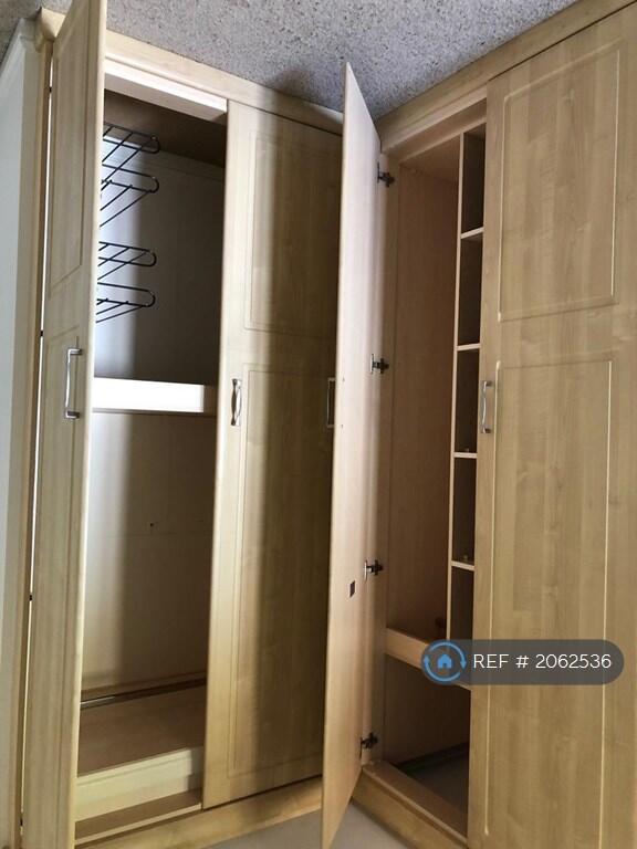 Bespoke Fitted Wardrobes