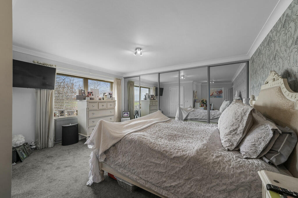 PT-FC(COL)-18Chur...