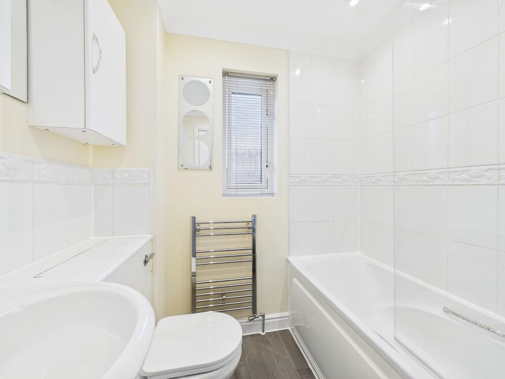 CAM03519G0-PR0398...