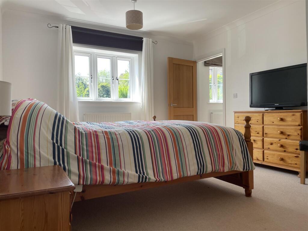 Master bedroom.jpeg