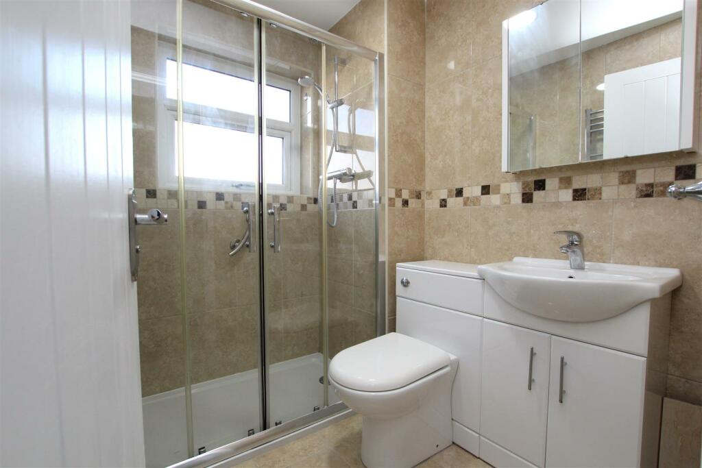 Family Shower Room