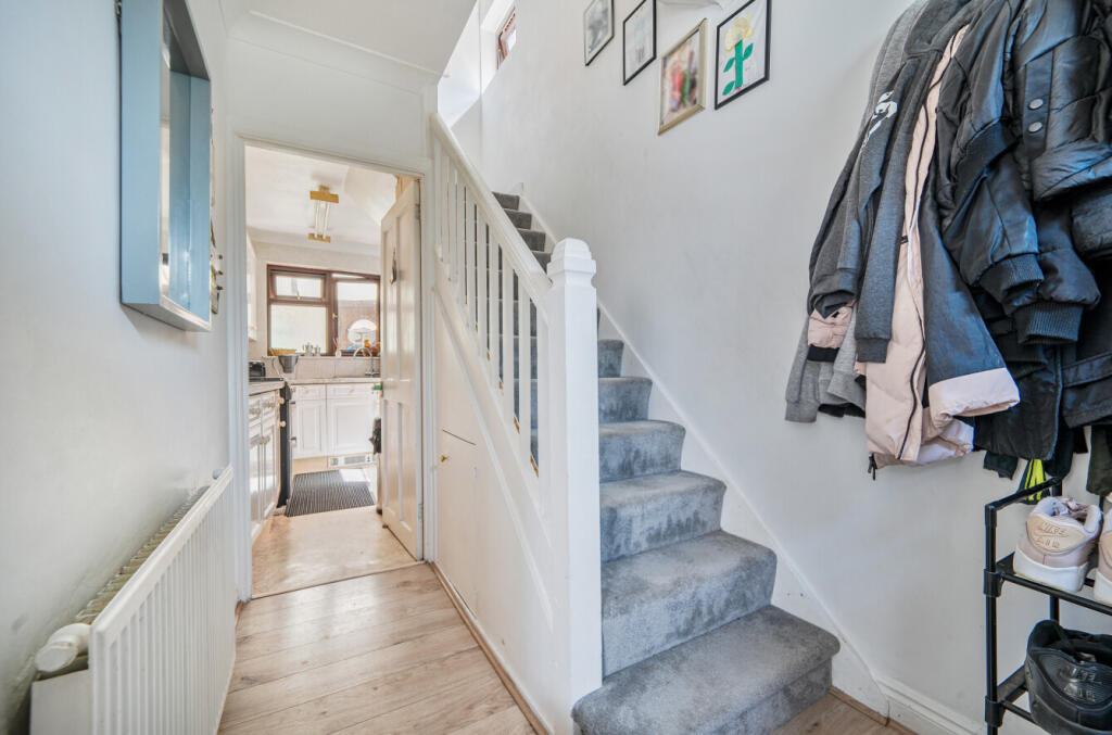 1327380-12-687e50...