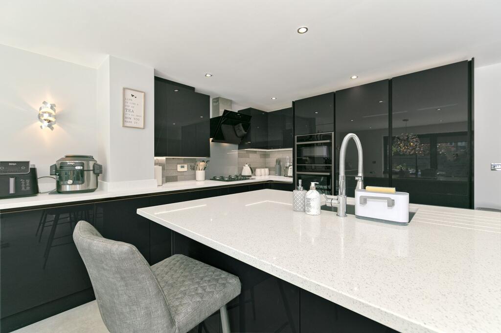 Kitchen / Diner / Family Room