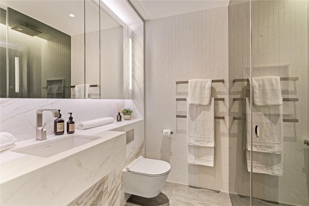 Bathroom-Showhome