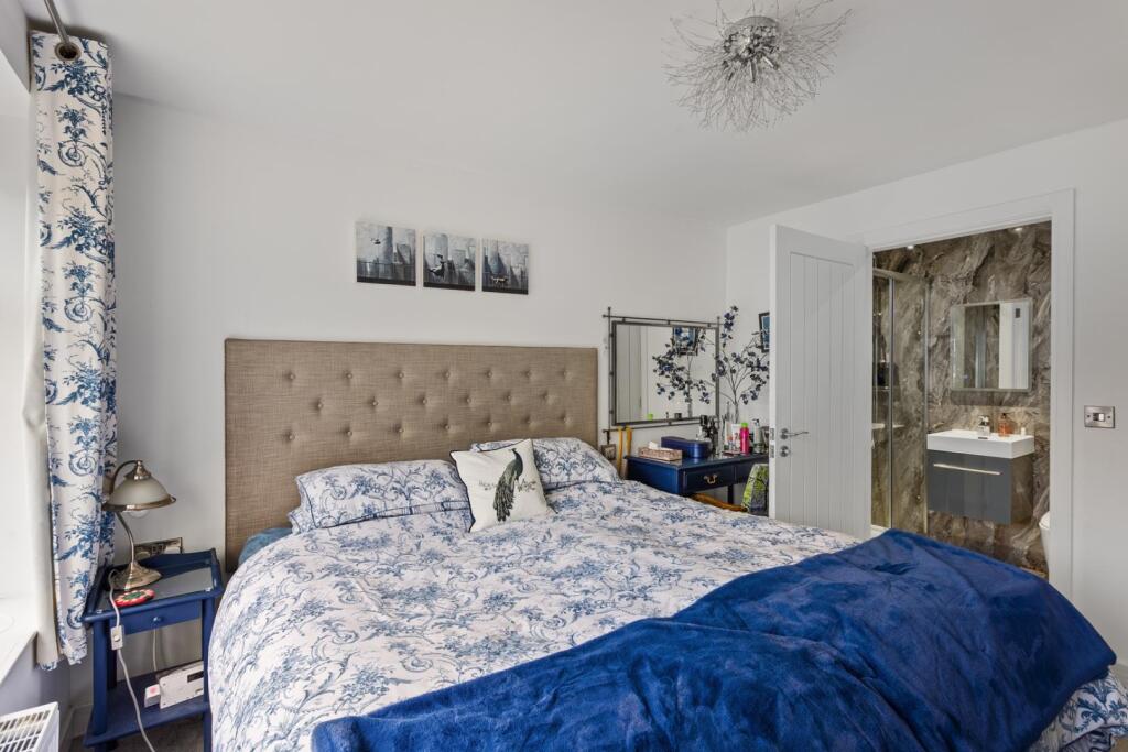 35 Hambleton Road-10-2.jpg