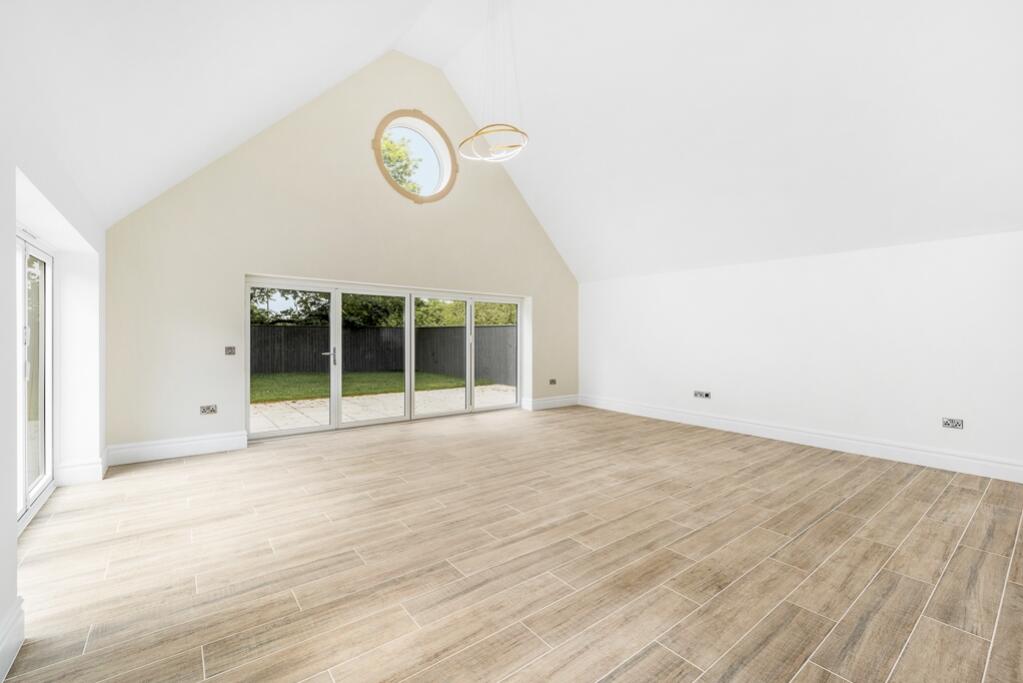 6 Bowlers Court (North Hykeham)-33