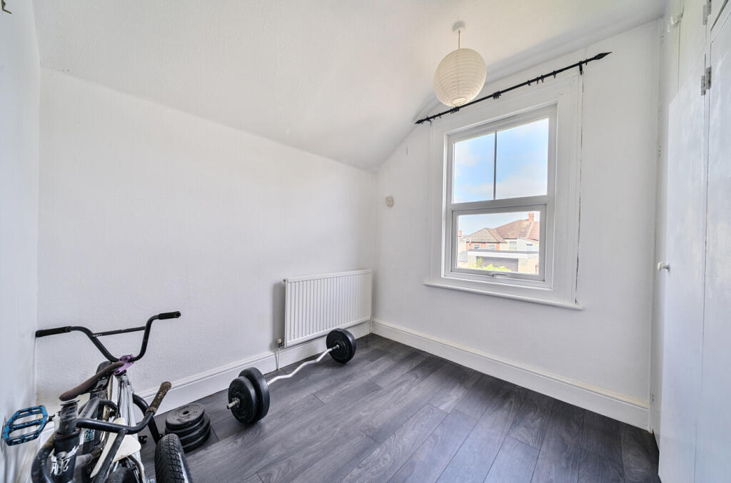 1295234-40-6825f9...