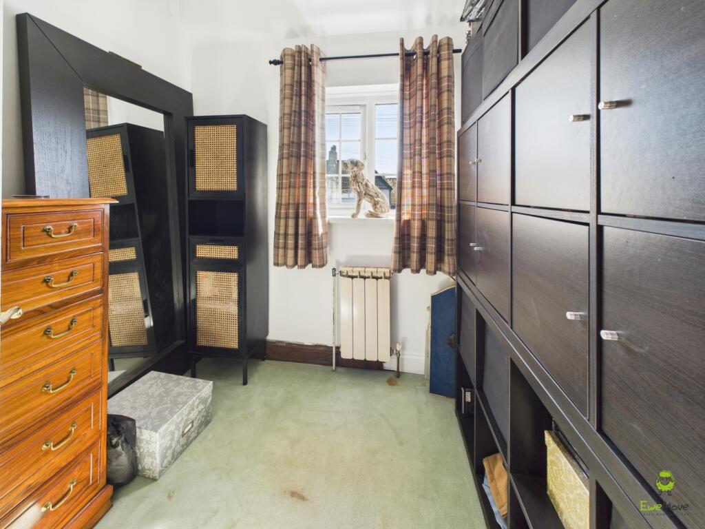 CAM02615G0-PR0037-STILL002