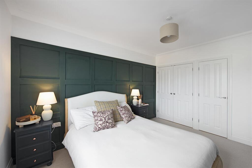 6 Beale Road ph29.jpg