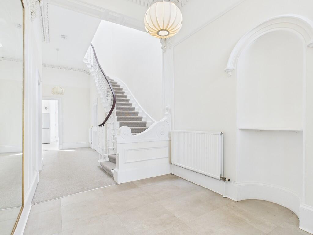 CAM05526G0-PR0051...