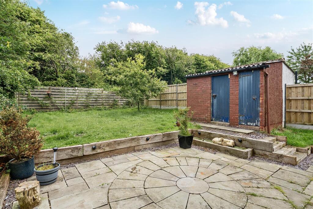 OUTBUILDING/ STORAGE