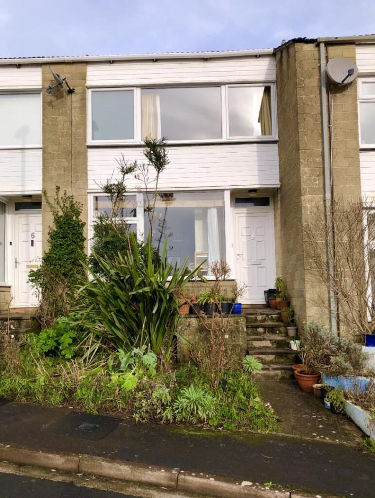 new front shot - 5 Claremont walk 2.jpg