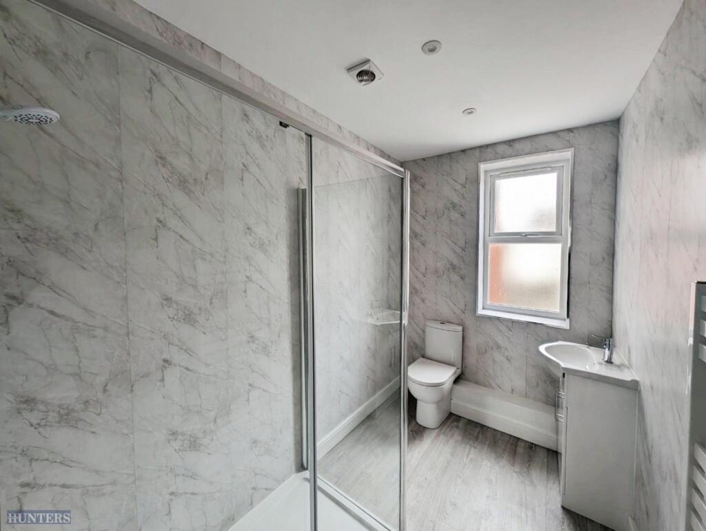 pbox-bathroom-334294.jpg