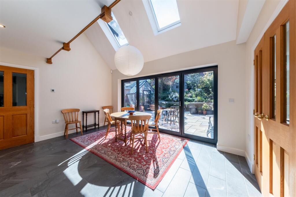 Lichfield Cottage-009.jpg