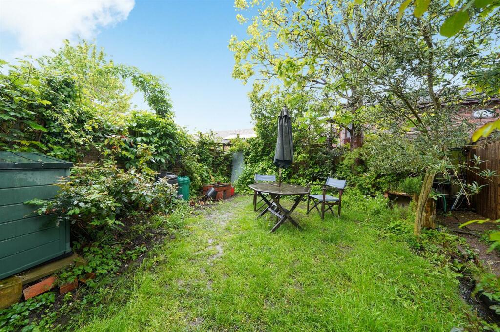 Garden2.jpg