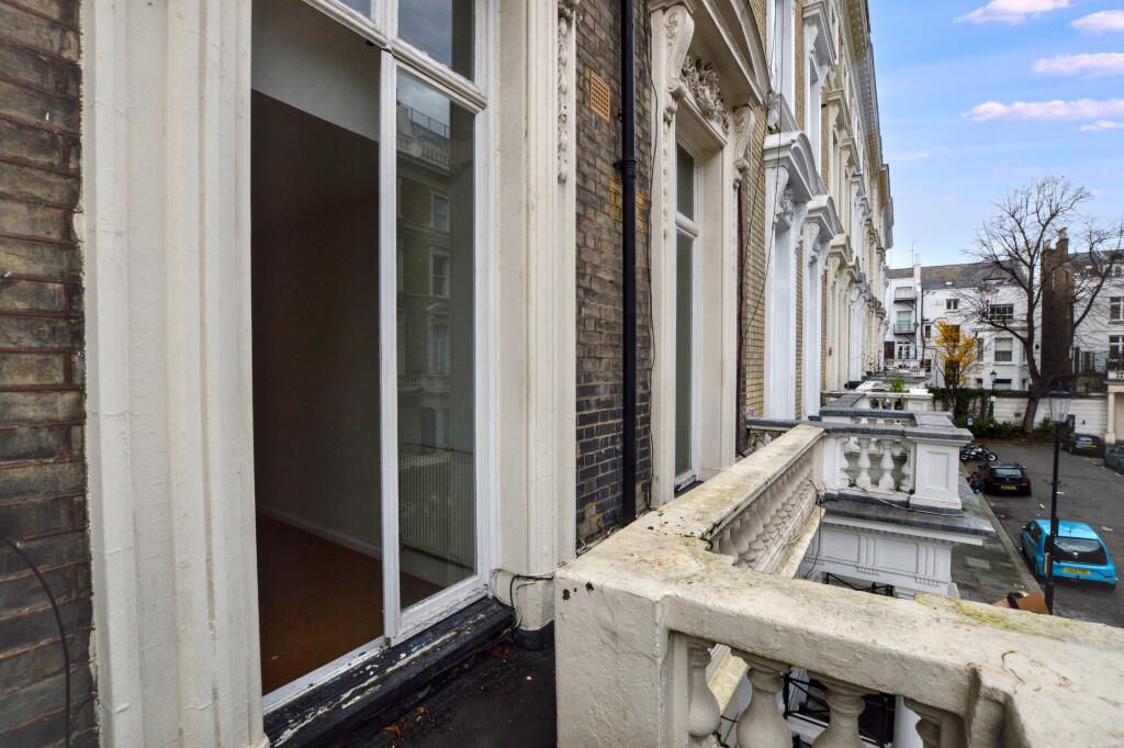 Flat 3, 36 Clanricarde Gardens, Notting Hill Gate, London, W2 4JW