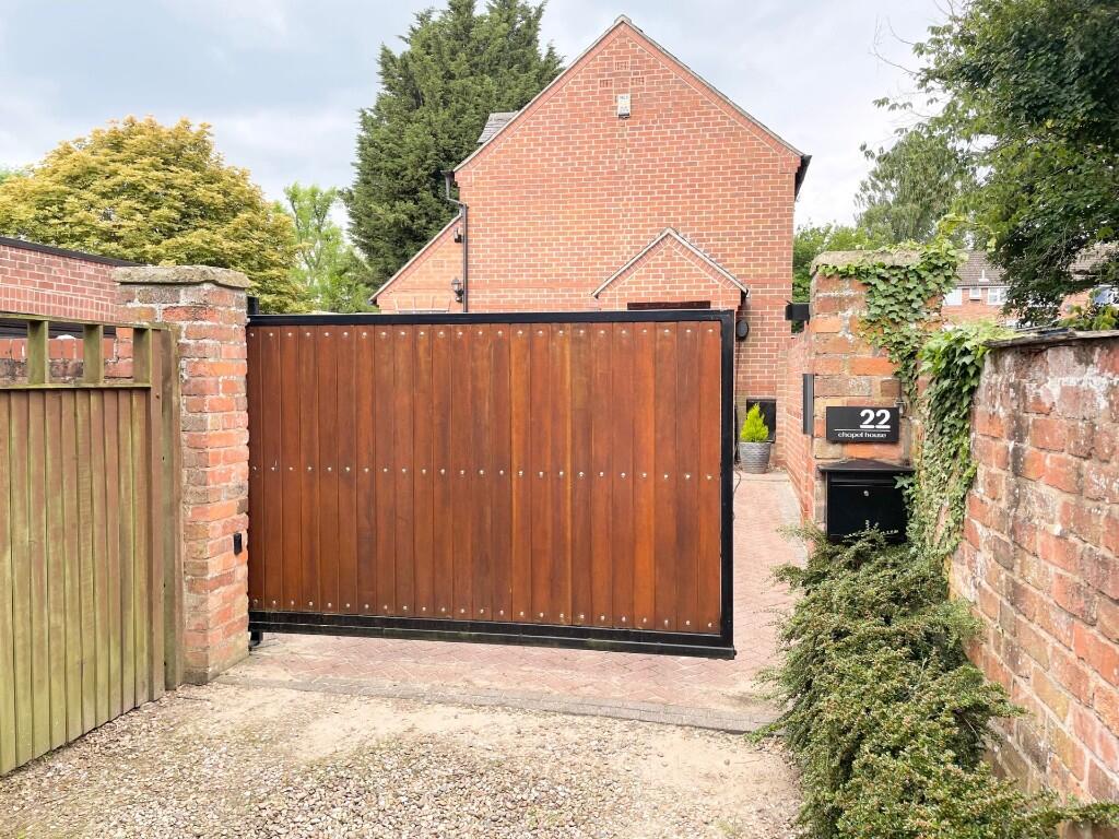 Double electric gate