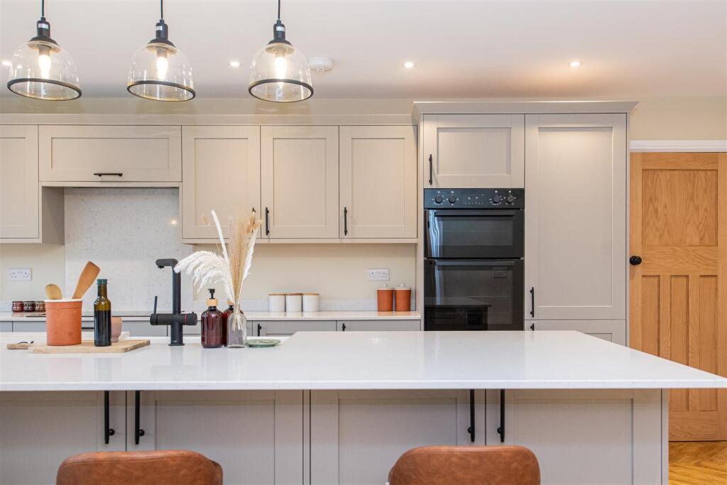 home-1368.jpg