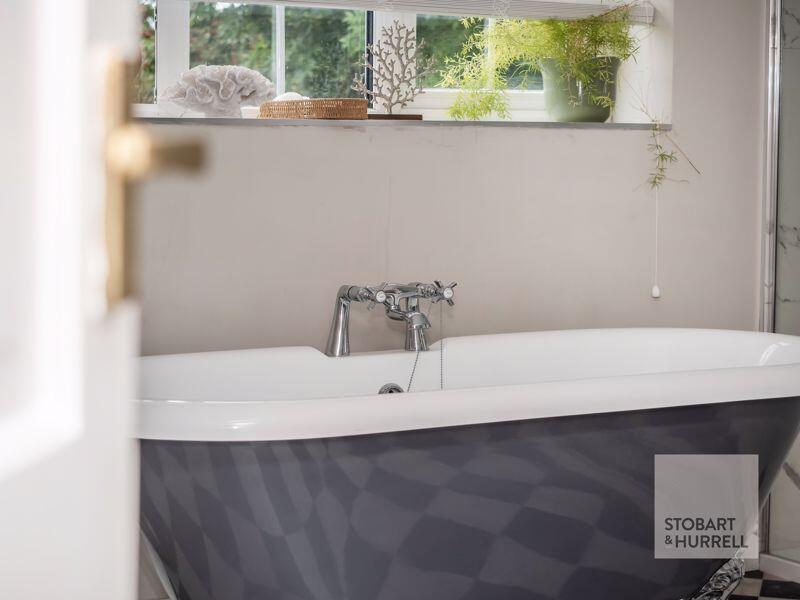 Bathroom Feature 