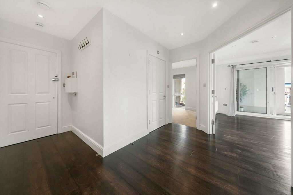 Entrance Hall.jpg