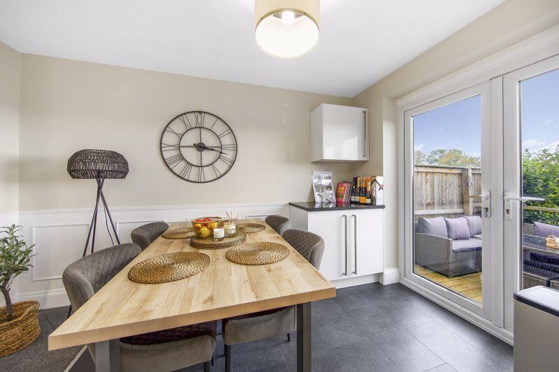 Dining-Area