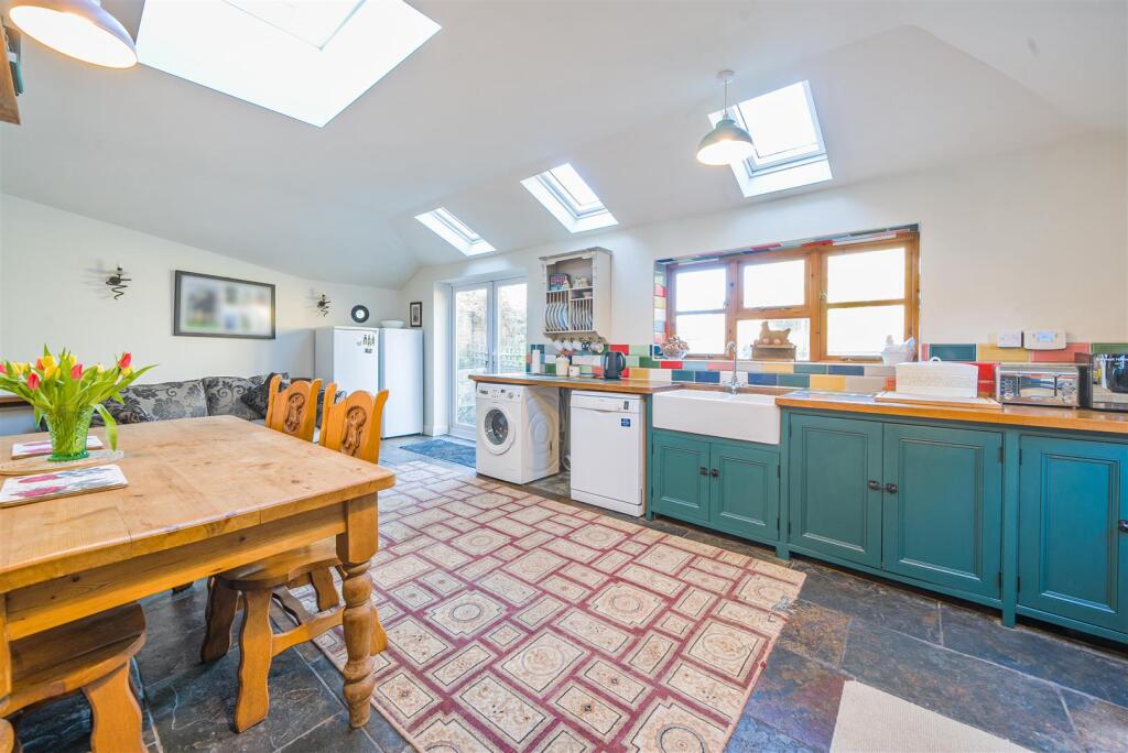 Herb Cottage, High Street, Culworth (1).jpg