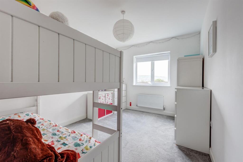 10aFairbarnRoad(Interior)-28.jpg